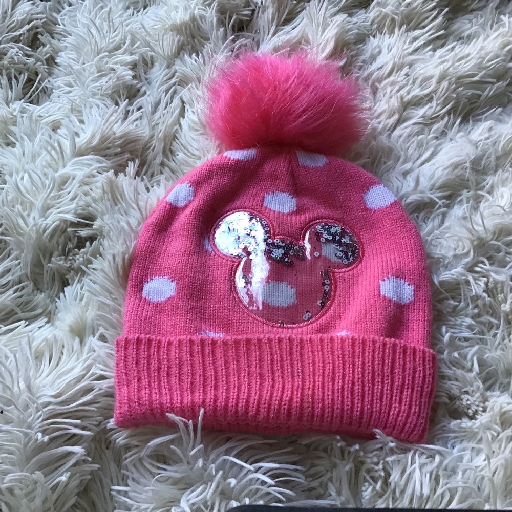 Disney pink polka dot hat for toddler  s/m.  Mickey on front.